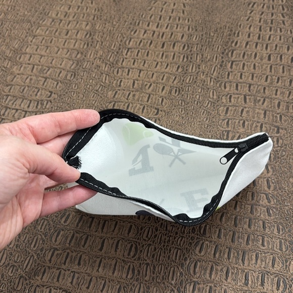 Tennis Love canvas zip Pouch - Picture 2 of 4